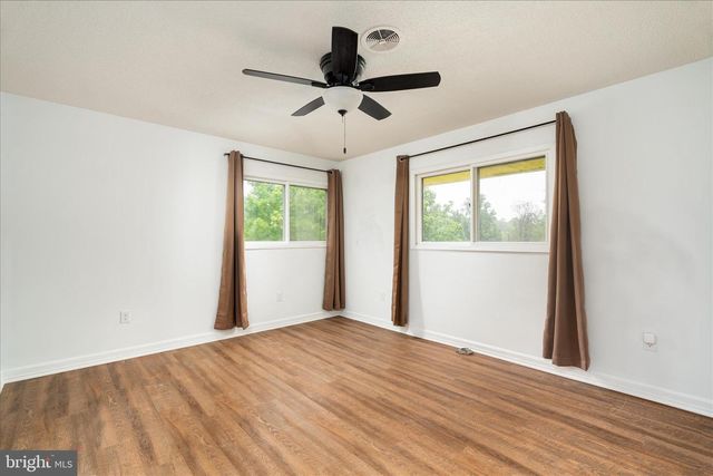 11244 APPLE HARVEST DR, Inwood, WV 25428