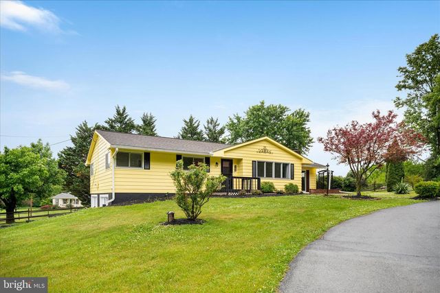 11244 APPLE HARVEST DR, Inwood, WV 25428