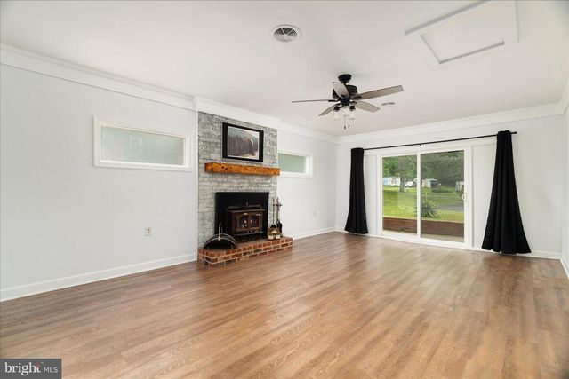 11244 APPLE HARVEST DR, Inwood, WV 25428