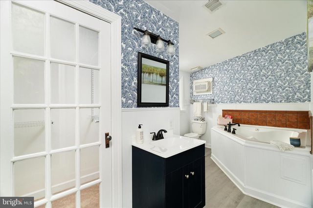 11244 APPLE HARVEST DR, Inwood, WV 25428
