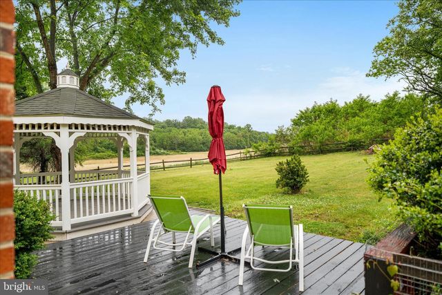 11244 APPLE HARVEST DR, Inwood, WV 25428