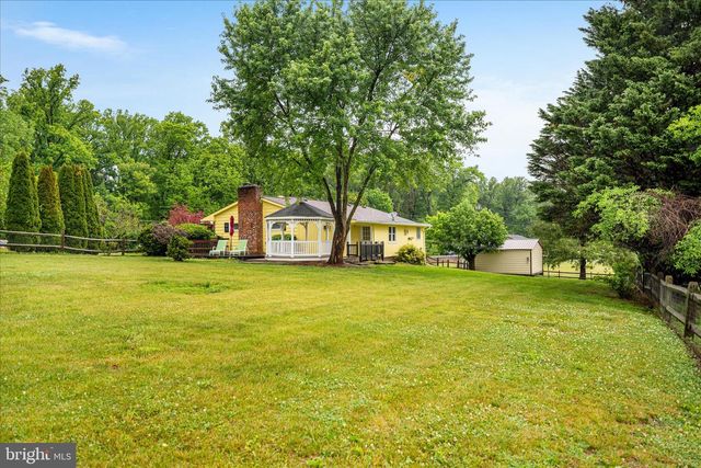 11244 APPLE HARVEST DR, Inwood, WV 25428