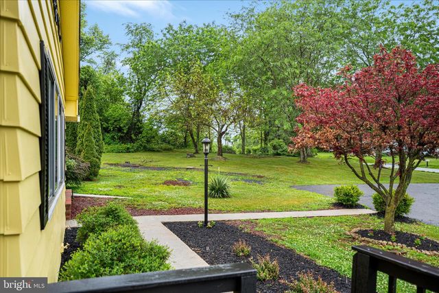 11244 APPLE HARVEST DR, Inwood, WV 25428