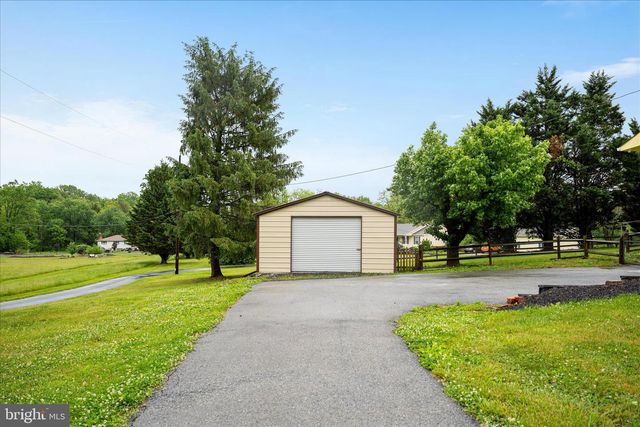 11244 APPLE HARVEST DR, Inwood, WV 25428