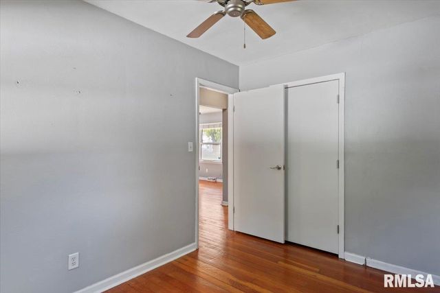 817 W ELLIOTT Avenue, Springfield, IL 62702