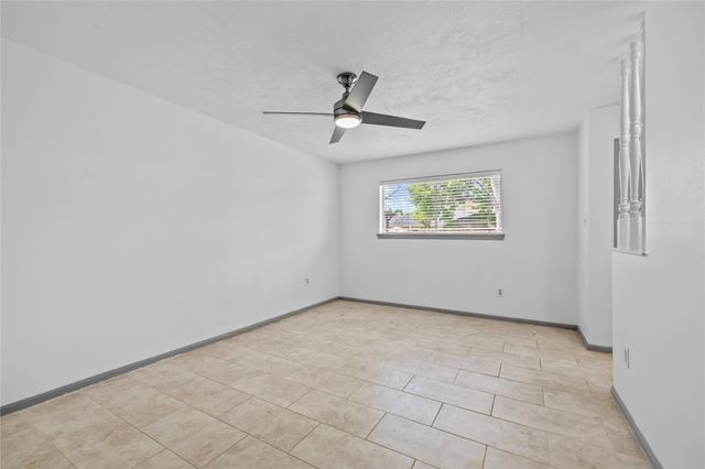 13834 Oakwood Lane, Sugar Land, TX 77498