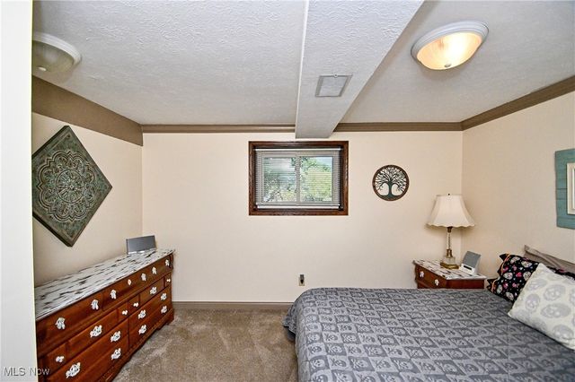 12562 Weygandt Street NW, Canal Fulton, OH 44614