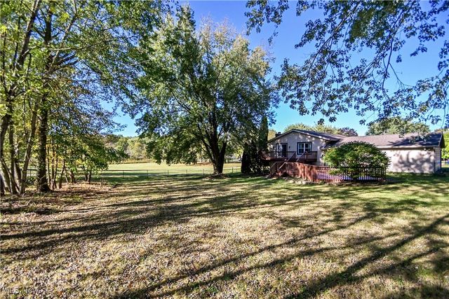 12562 Weygandt Street NW, Canal Fulton, OH 44614