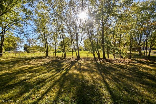 12562 Weygandt Street NW, Canal Fulton, OH 44614