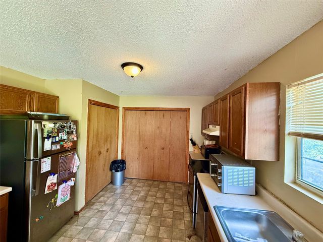 417 W Harris Street, Dublin, TX 76446
