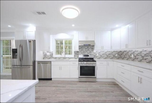 5 Griffith Road, Greenwich, CT 06878