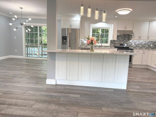 5 Griffith Road, Greenwich, CT 06878