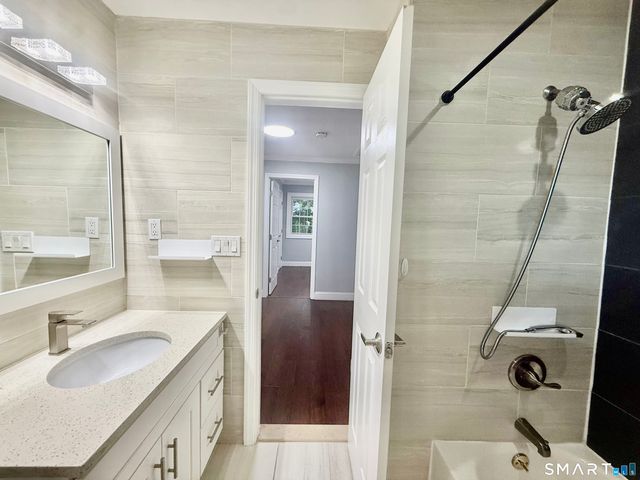 5 Griffith Road, Greenwich, CT 06878