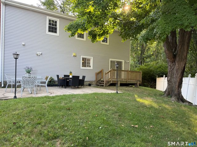 5 Griffith Road, Greenwich, CT 06878
