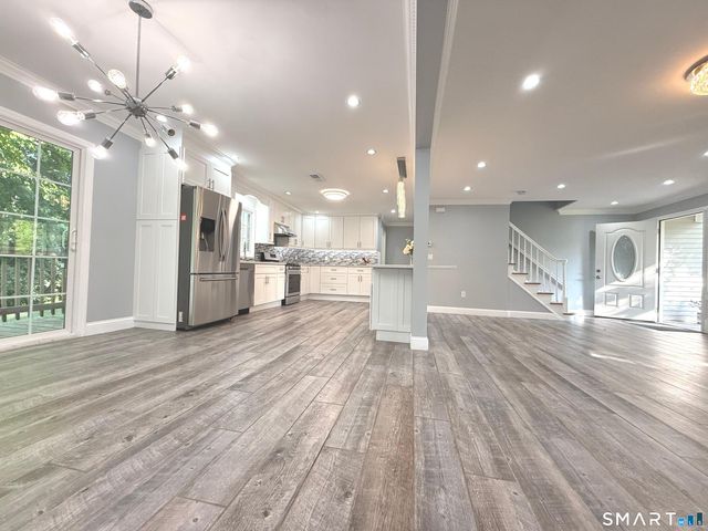 5 Griffith Road, Greenwich, CT 06878