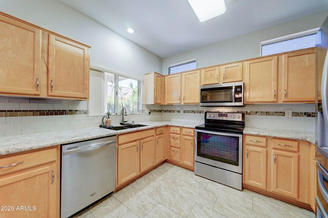 19207 N 138TH Avenue, Sun City West, AZ 85375