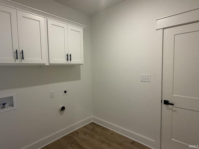 7649 W Julia Drive, Ellettsville, IN 47429