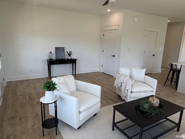 7649 W Julia Drive, Ellettsville, IN 47429