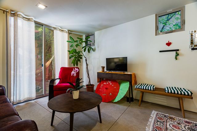 1203 Iron Avenue SW APT 2, Albuquerque, NM 87102