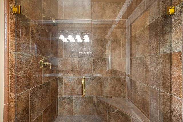 6725 N Baird Avenue, Fresno, CA 93710