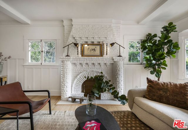 1926 N Wilton Place, Los Angeles, CA 90068