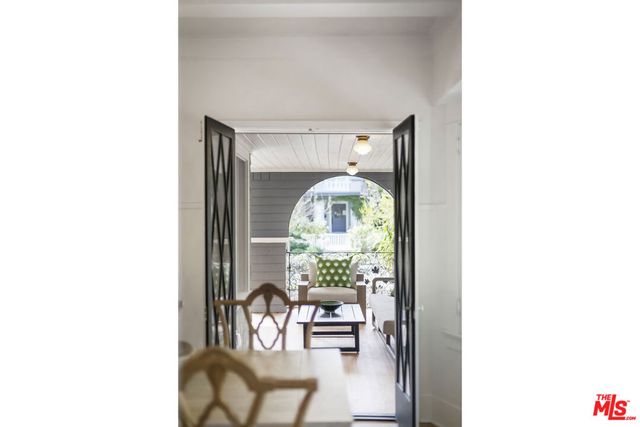 1926 N Wilton Place, Los Angeles, CA 90068