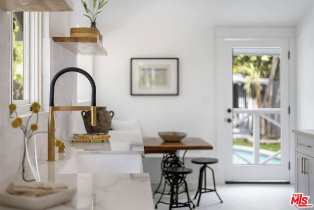 1926 N Wilton Place, Los Angeles, CA 90068