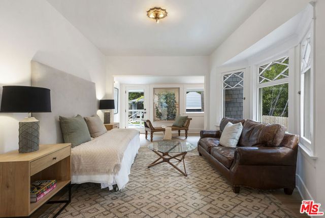 1926 N Wilton Place, Los Angeles, CA 90068