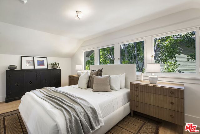 1926 N Wilton Place, Los Angeles, CA 90068