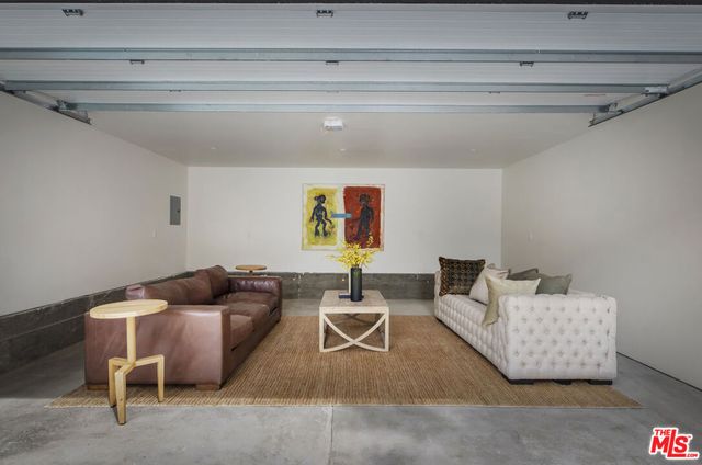 1926 N Wilton Place, Los Angeles, CA 90068