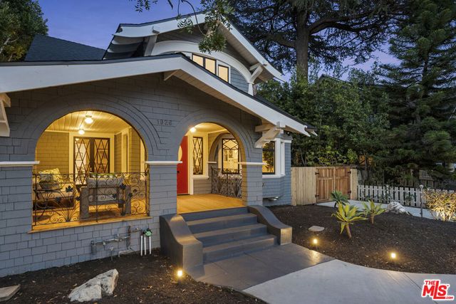 1926 N Wilton Place, Los Angeles, CA 90068