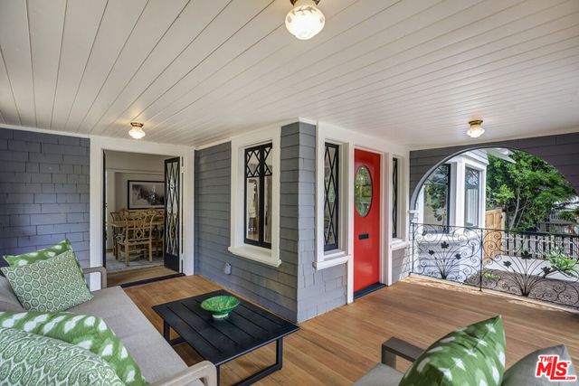 1926 N Wilton Place, Los Angeles, CA 90068