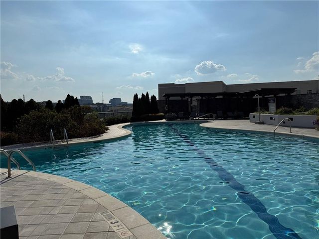 270 17th Street NW 2207, Atlanta, GA 30363