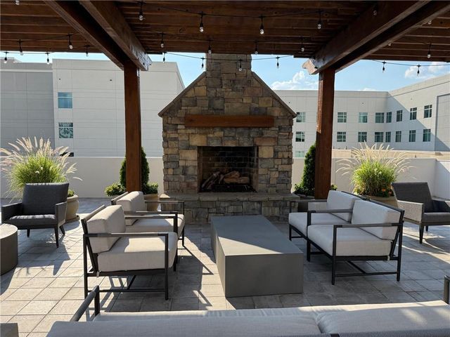 270 17th Street NW 2207, Atlanta, GA 30363