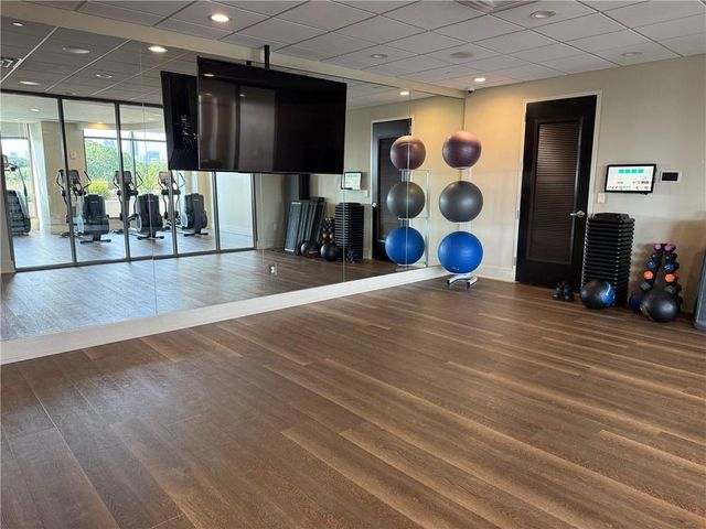 270 17th Street NW 2207, Atlanta, GA 30363