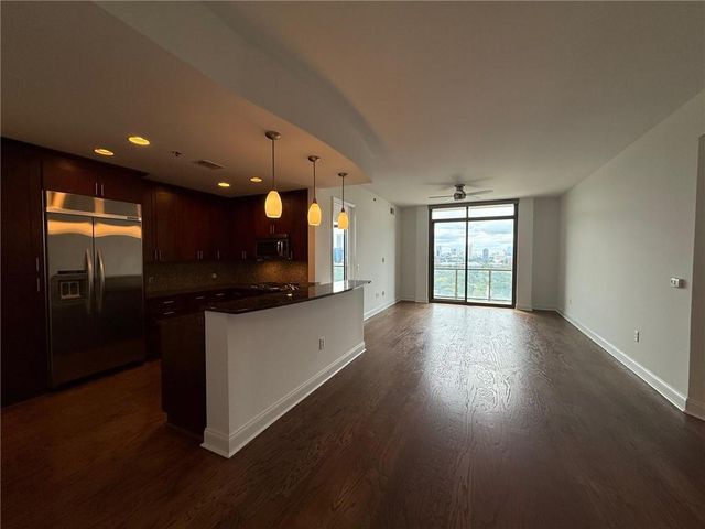 270 17th Street NW 2207, Atlanta, GA 30363