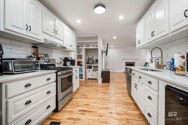 103 Emogene Place, Mobile, AL 36606