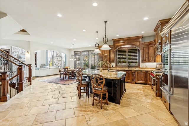 285 STONE GATE LN, Provo, UT 84604