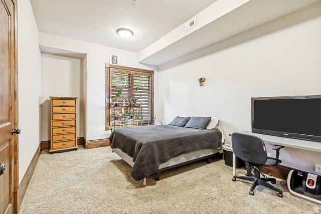 285 STONE GATE LN, Provo, UT 84604
