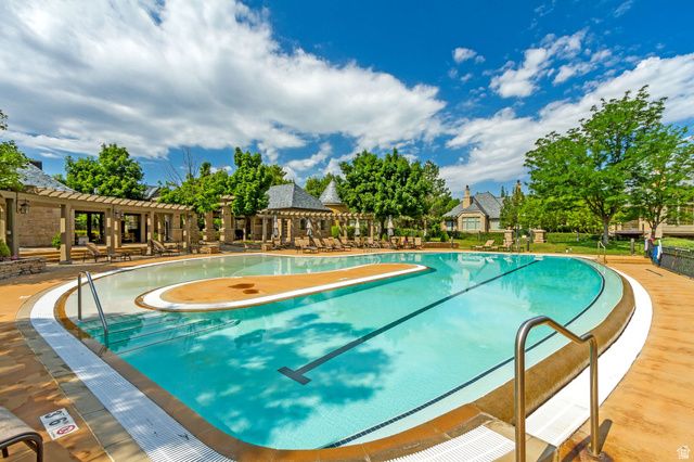 285 STONE GATE LN, Provo, UT 84604