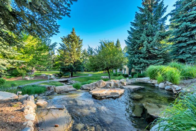 285 STONE GATE LN, Provo, UT 84604