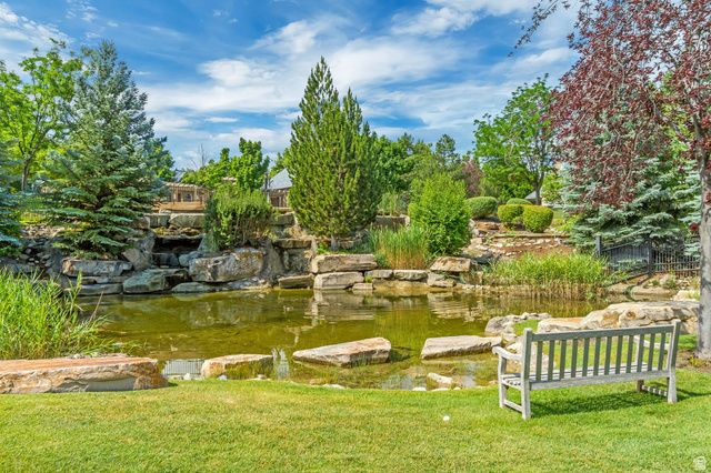 285 STONE GATE LN, Provo, UT 84604