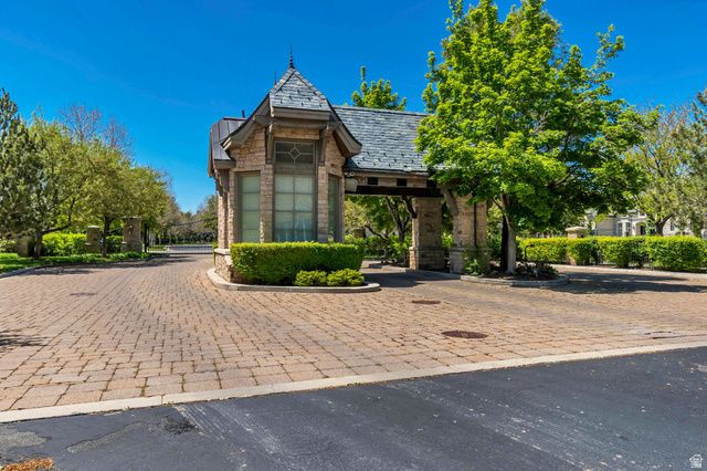 285 STONE GATE LN, Provo, UT 84604