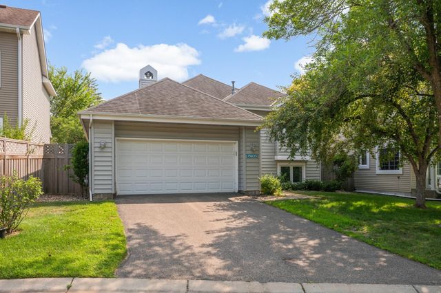 15635 17th Avenue N, Plymouth, MN 55447