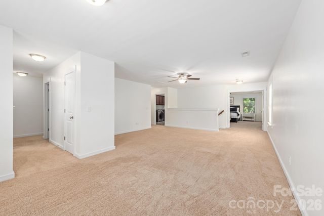 10020 Michael Crossing Drive, Charlotte, NC 28213