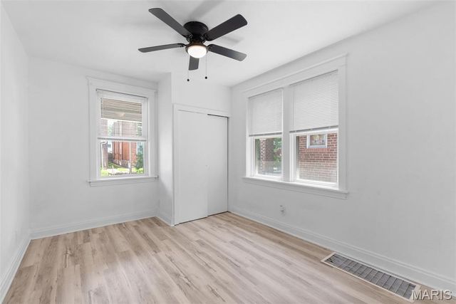 6033 Carlsbad Avenue, St Louis, MO 63116