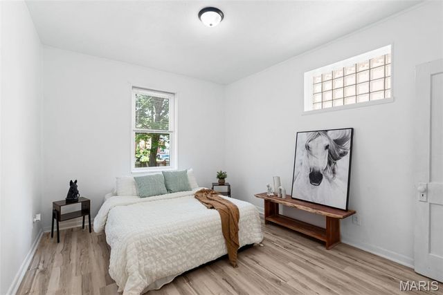 6033 Carlsbad Avenue, St Louis, MO 63116