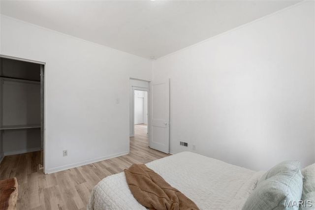 6033 Carlsbad Avenue, St Louis, MO 63116
