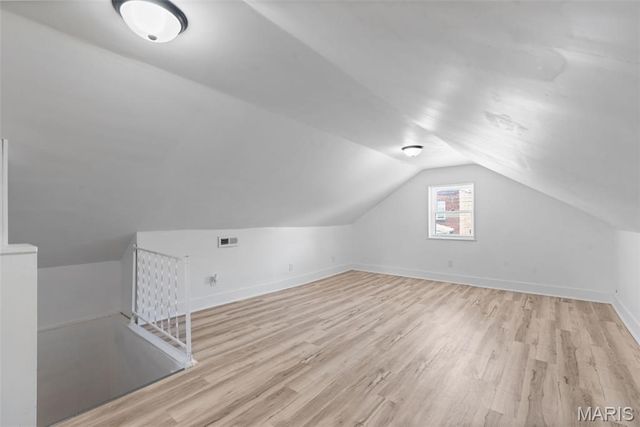 6033 Carlsbad Avenue, St Louis, MO 63116