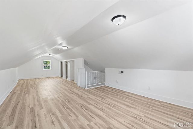 6033 Carlsbad Avenue, St Louis, MO 63116